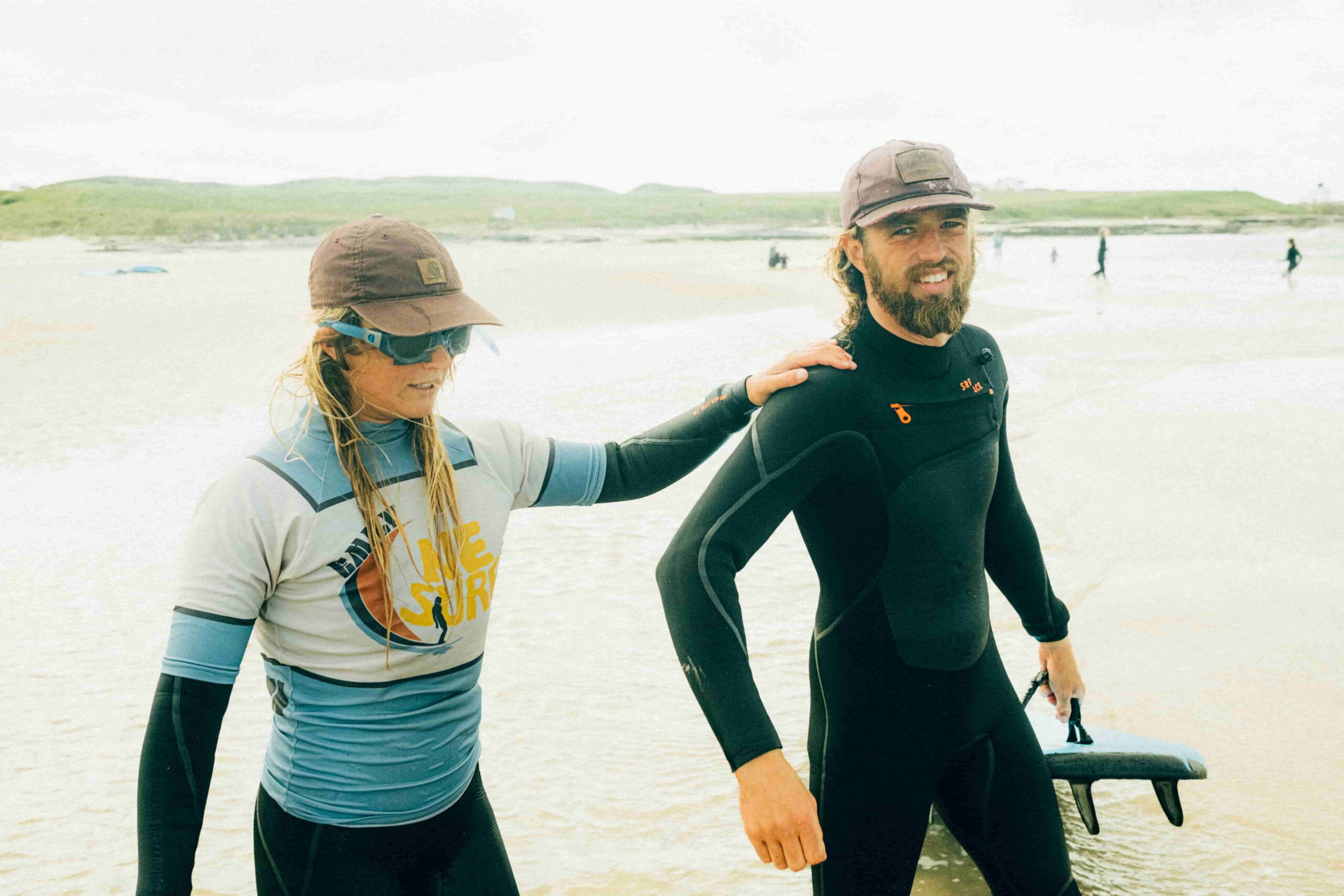 Practical training for teaching surfers with visual impairment